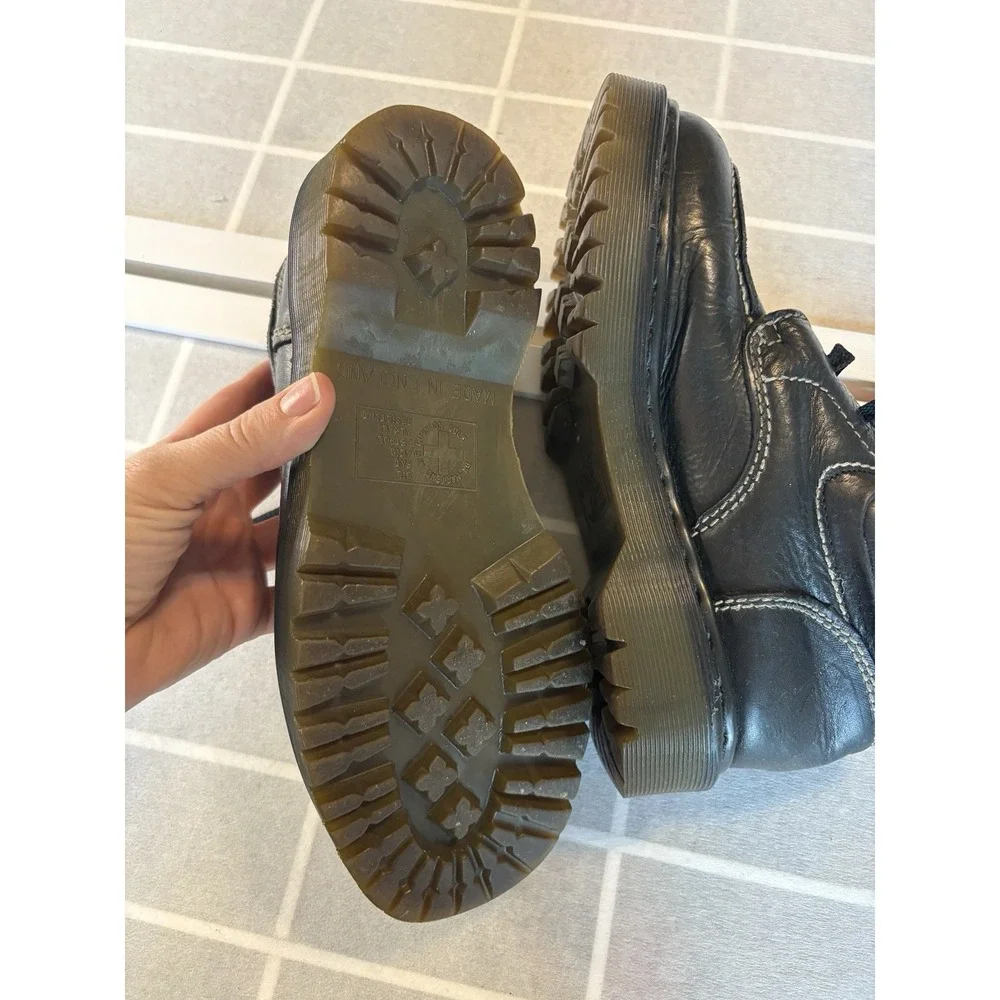 Vintage 90s Moc Toe AirWair Dr Martens MIE work shoes England Heritage Docs EU39
